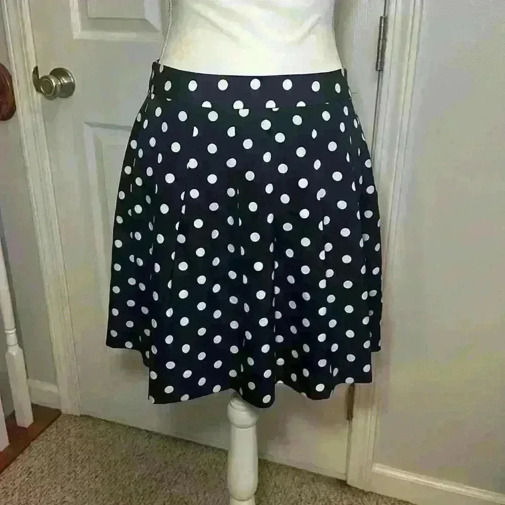 J. Crew Navy/Cream Polka Dot Pleated Midi Skirt. Lined. Women’s Size 2